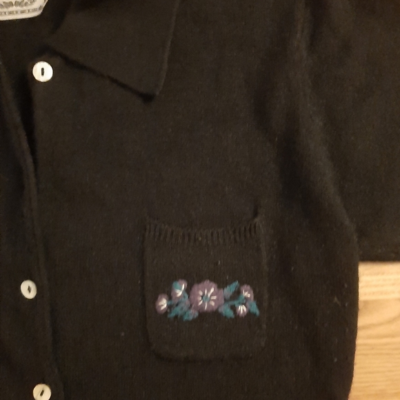Vintage Bizzit Black Short Sleeve Sweater - Picture 2 of 3
